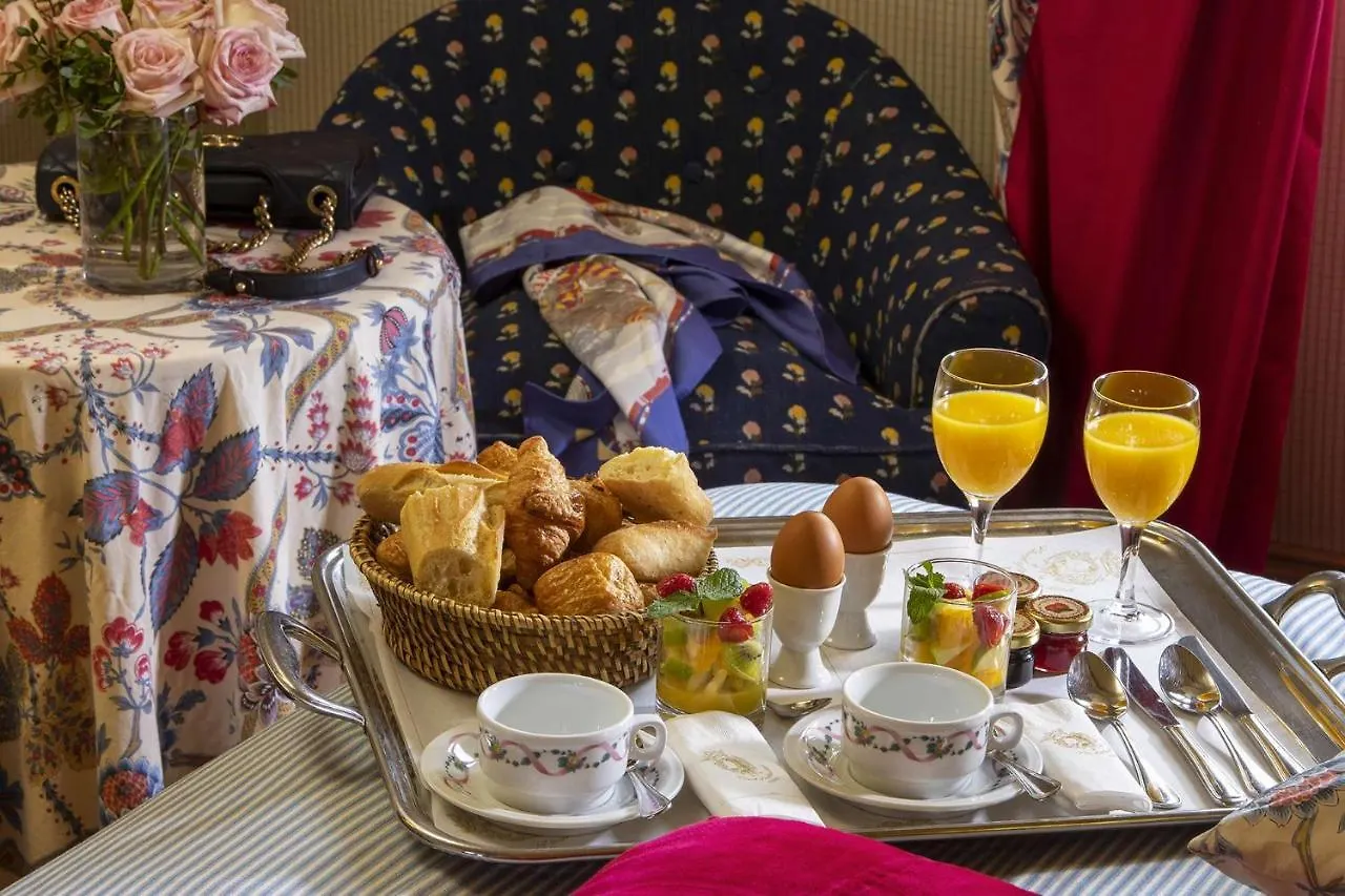 Hotel Chambiges Elysées Parigi