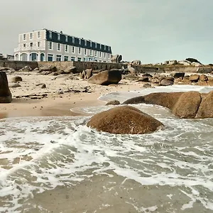 De La Mer, The Originals Relais Hotel Brignogan-Plages