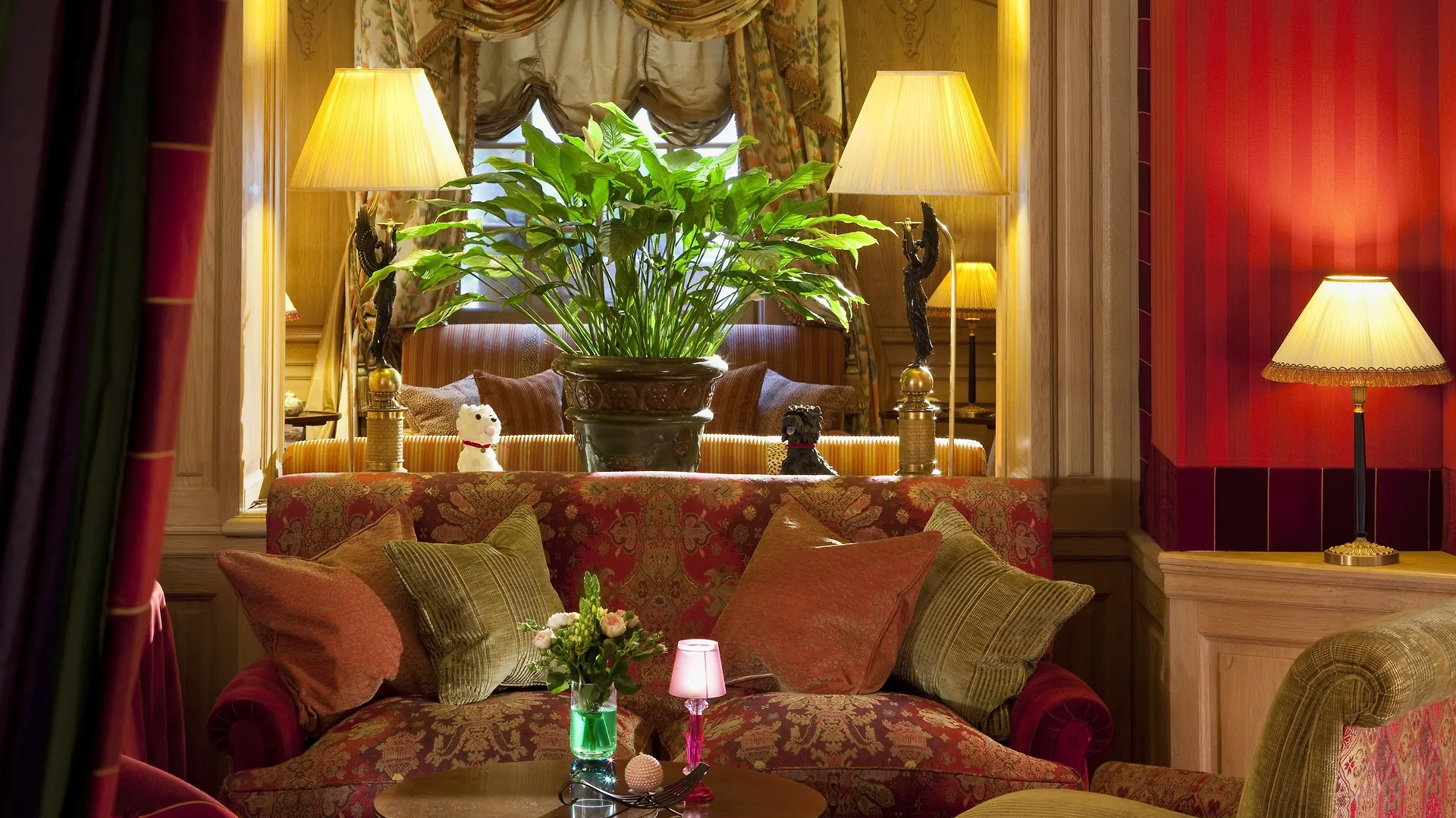 Hotel Chambiges Elysees Paris