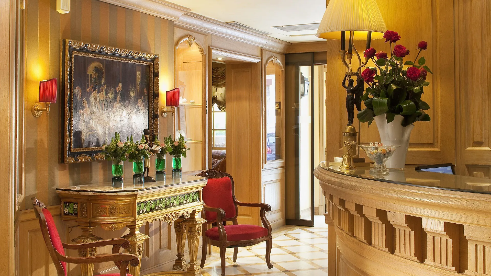 Chambiges Elysees Paris 4*,